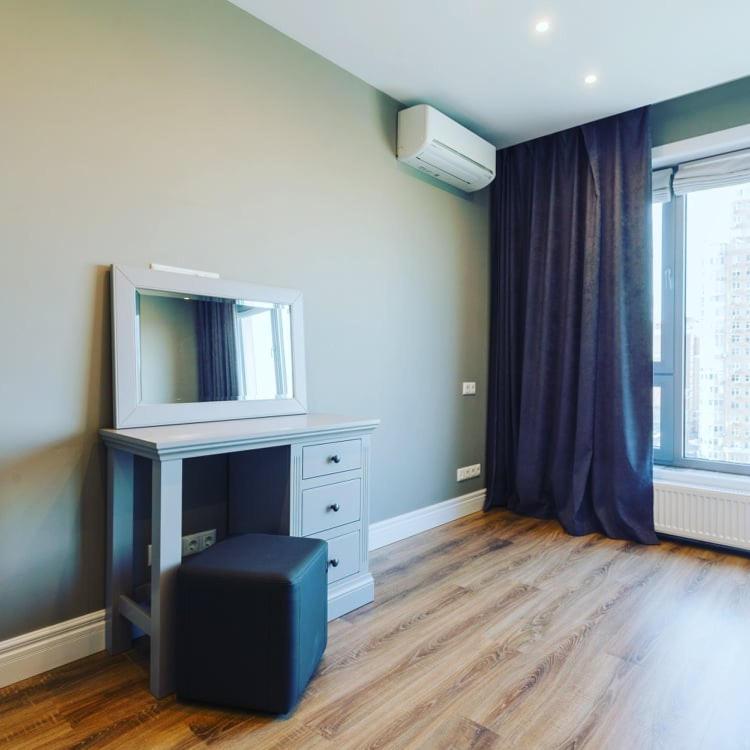 Vip 2 Rooms 75M2 Center Of Obolon Near River Side Kiew Exterior foto